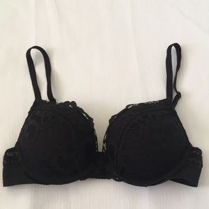 Victoria’s Secret Bombshell Bra